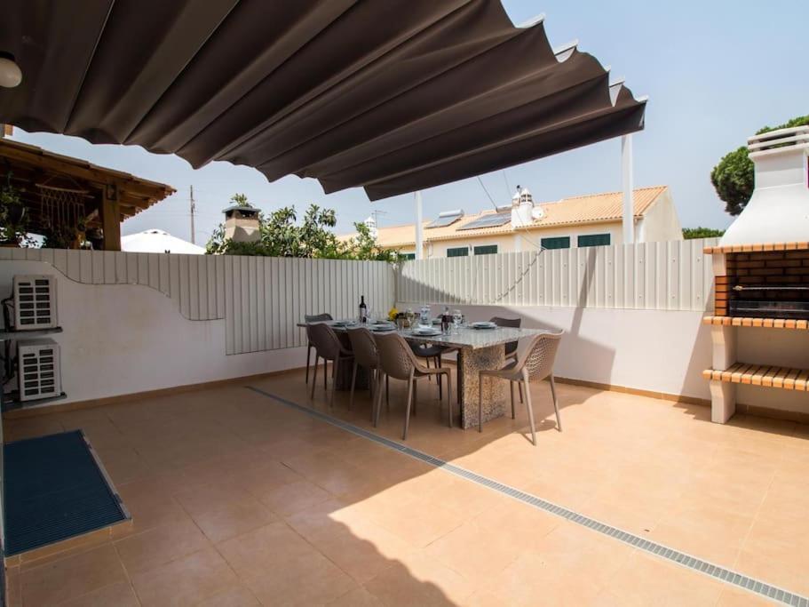 Magnolia O House - Pool View & Privat Garden & Garage Villa Albufeira Exterior foto