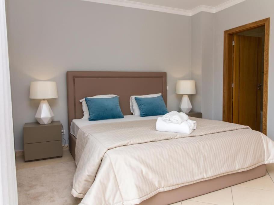 Magnolia O House - Pool View & Privat Garden & Garage Villa Albufeira Exterior foto